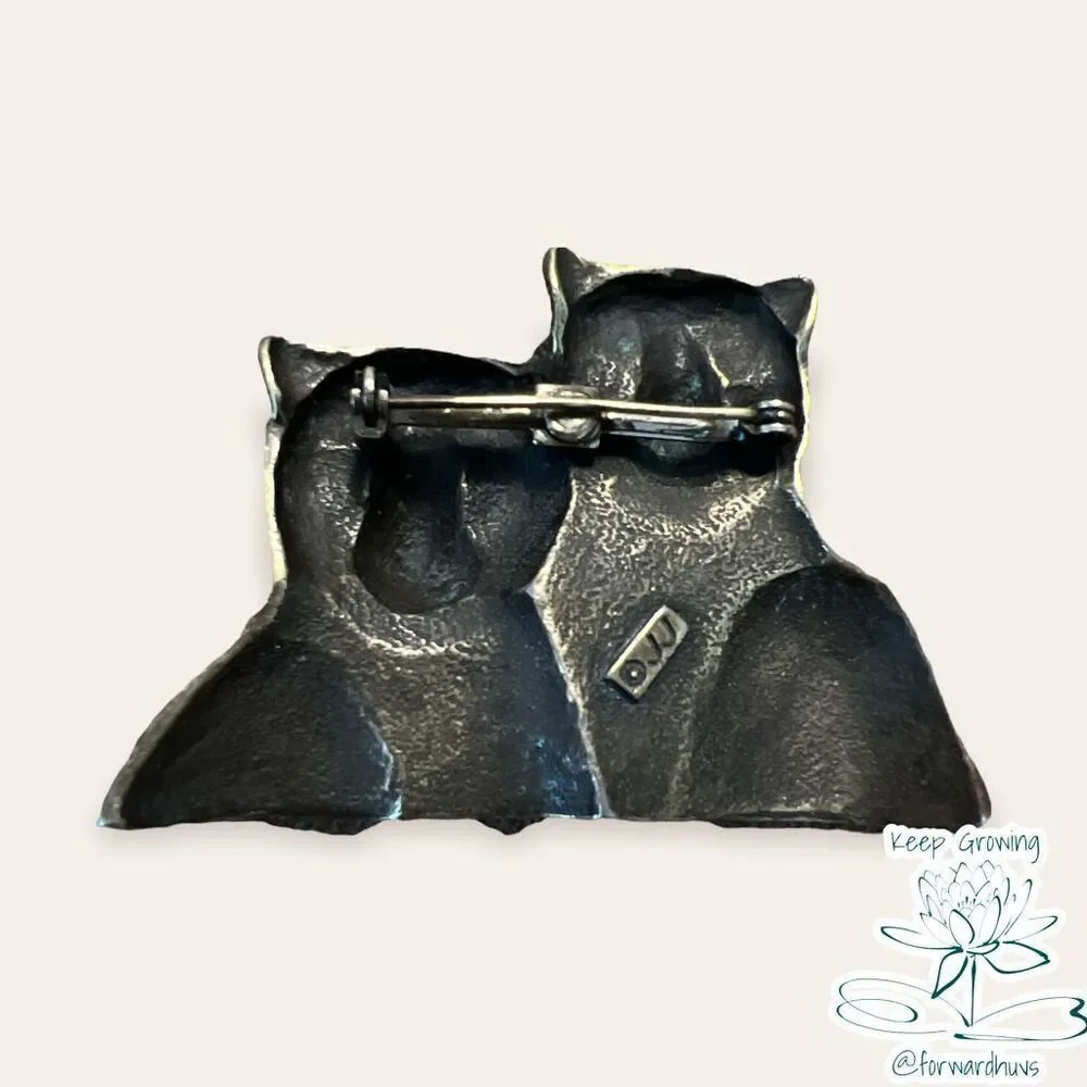 Leopard Couple Pewter Signed Jonette Jewelry J.J. Brooch